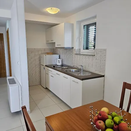 Mlikota Guest house *