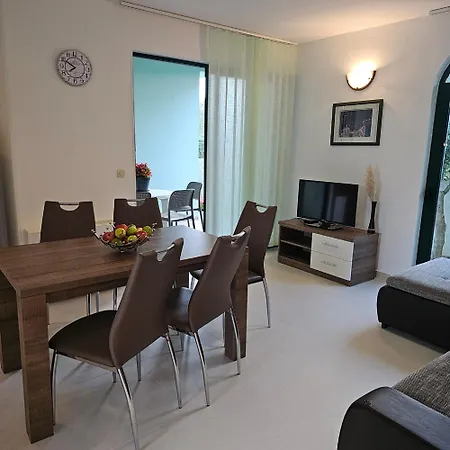 Guest house Mlikota Zaton (Zadar)