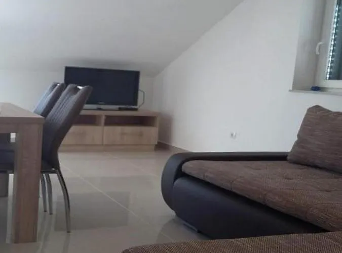 Mlikota Gæstehus Zaton (Zadar)